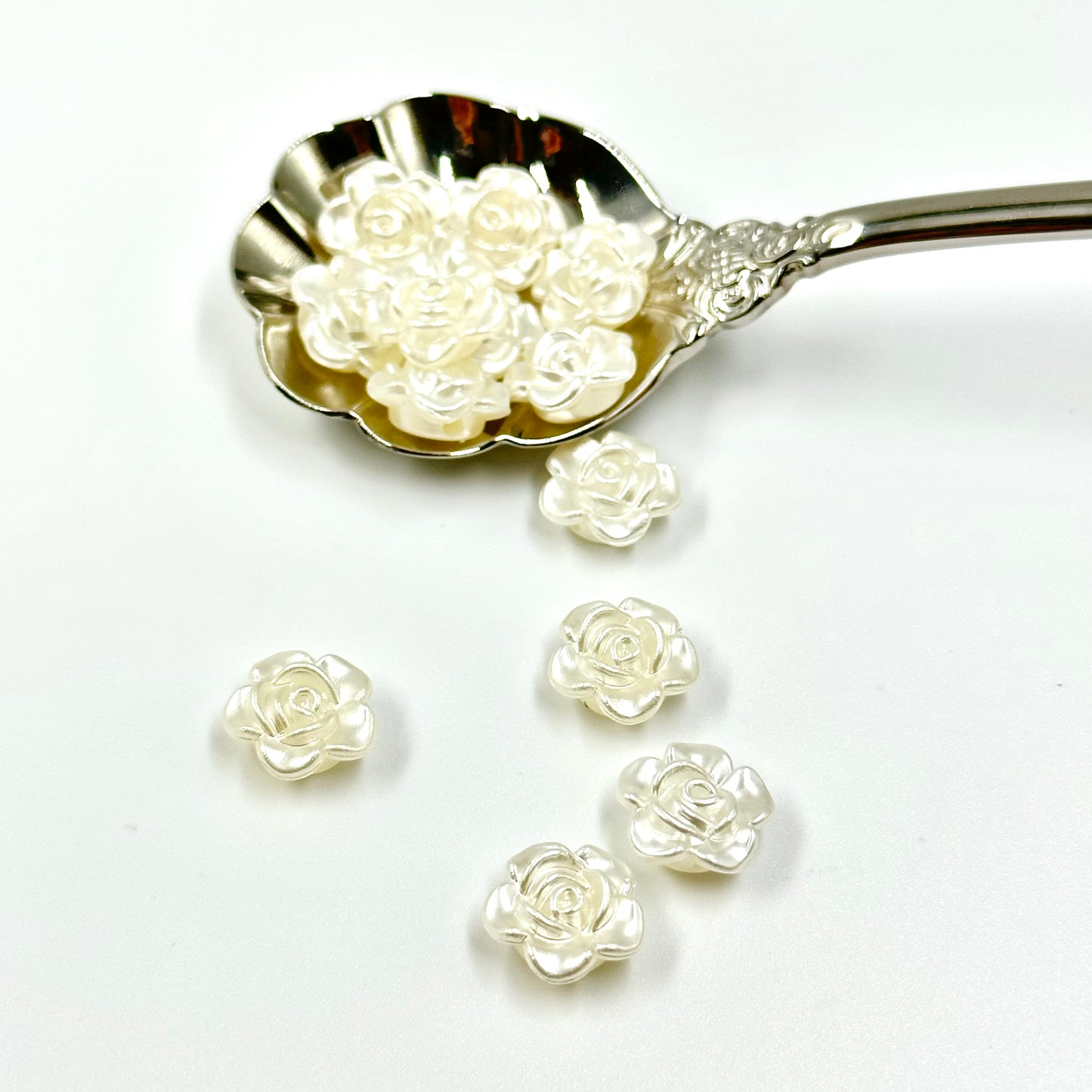 10Pcs Rose Flower Beads 1.2mm