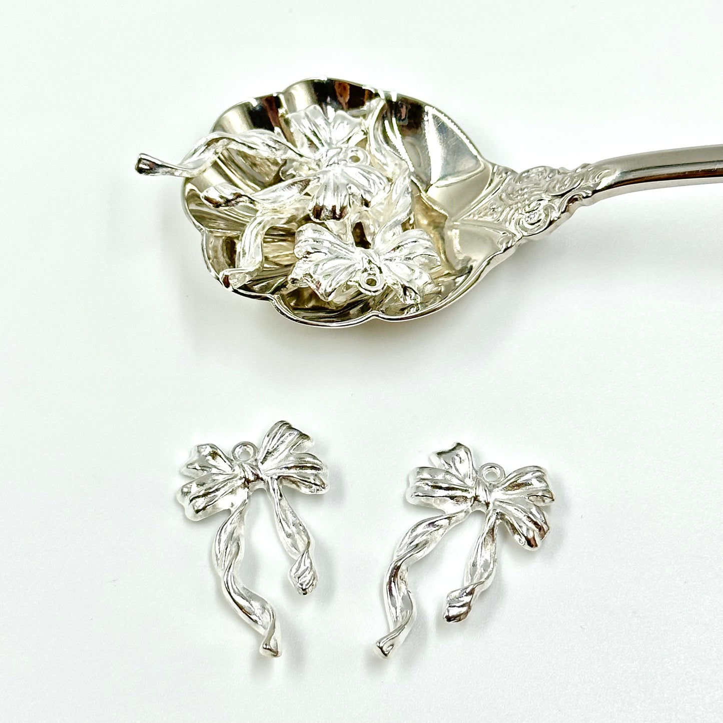 5Pcs Silver Bowknot Charm