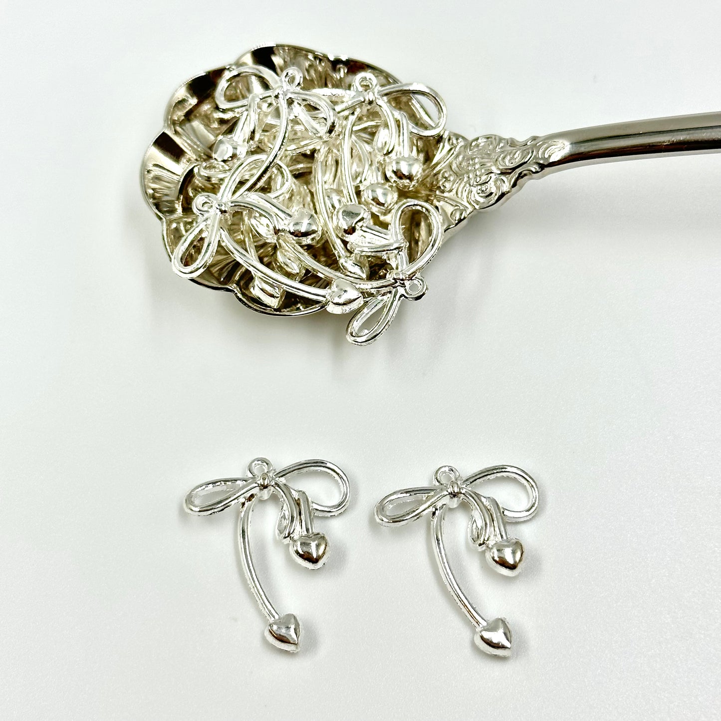 5Pcs Silver Bow Charms