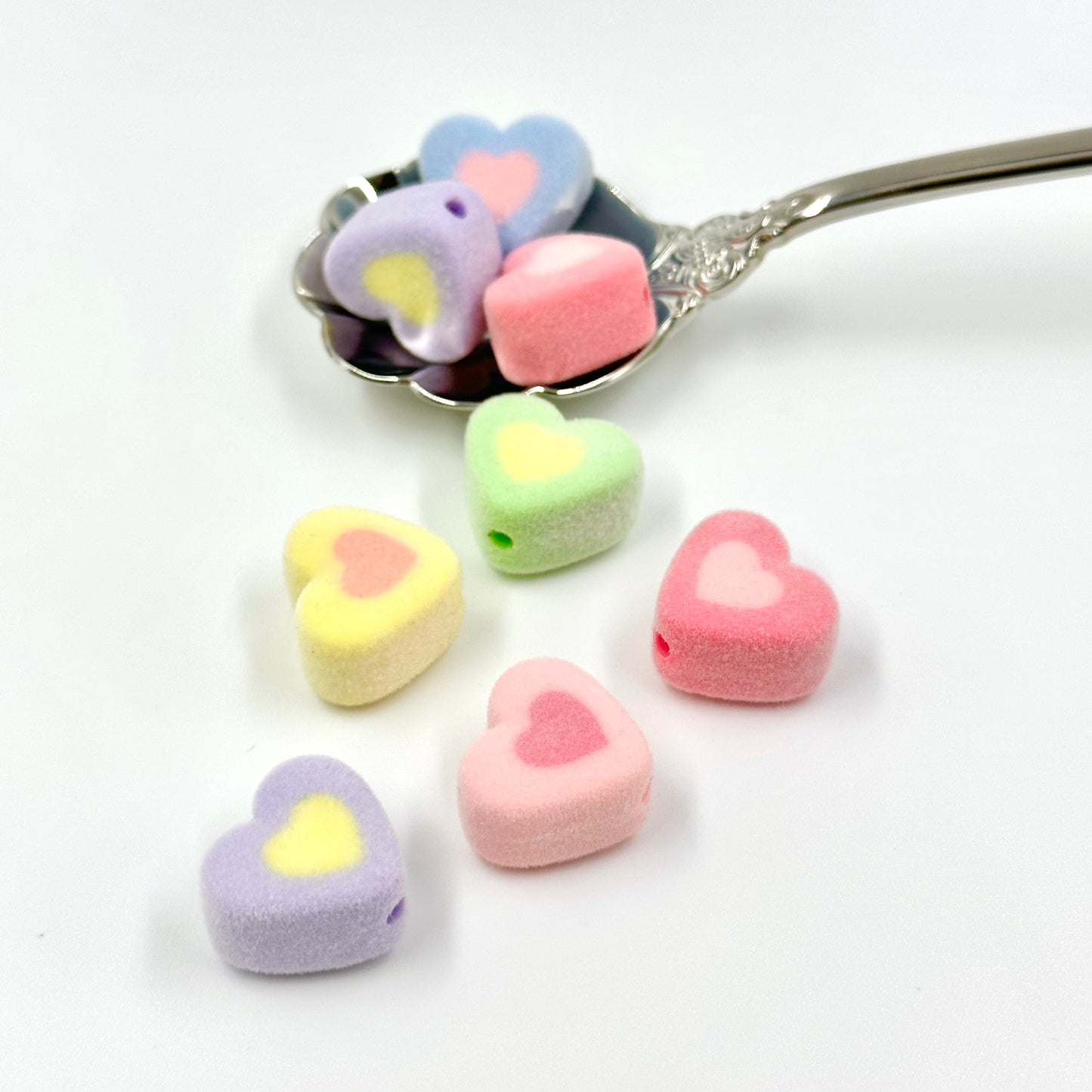 5pcs Velvet Heart Marshmallow Beads