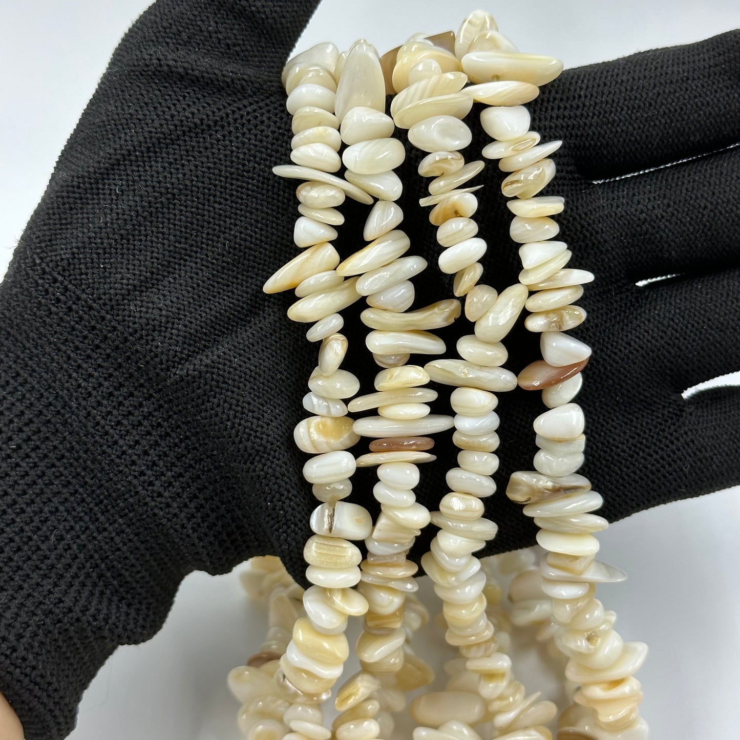 Natural Shell Chip Beads Undyed