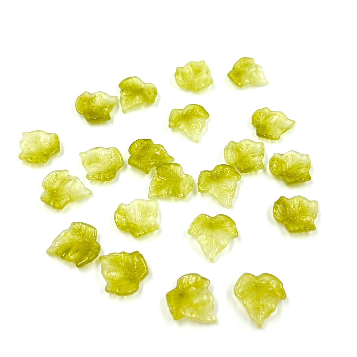 10pcs Olive Green Glass Leaf Beads