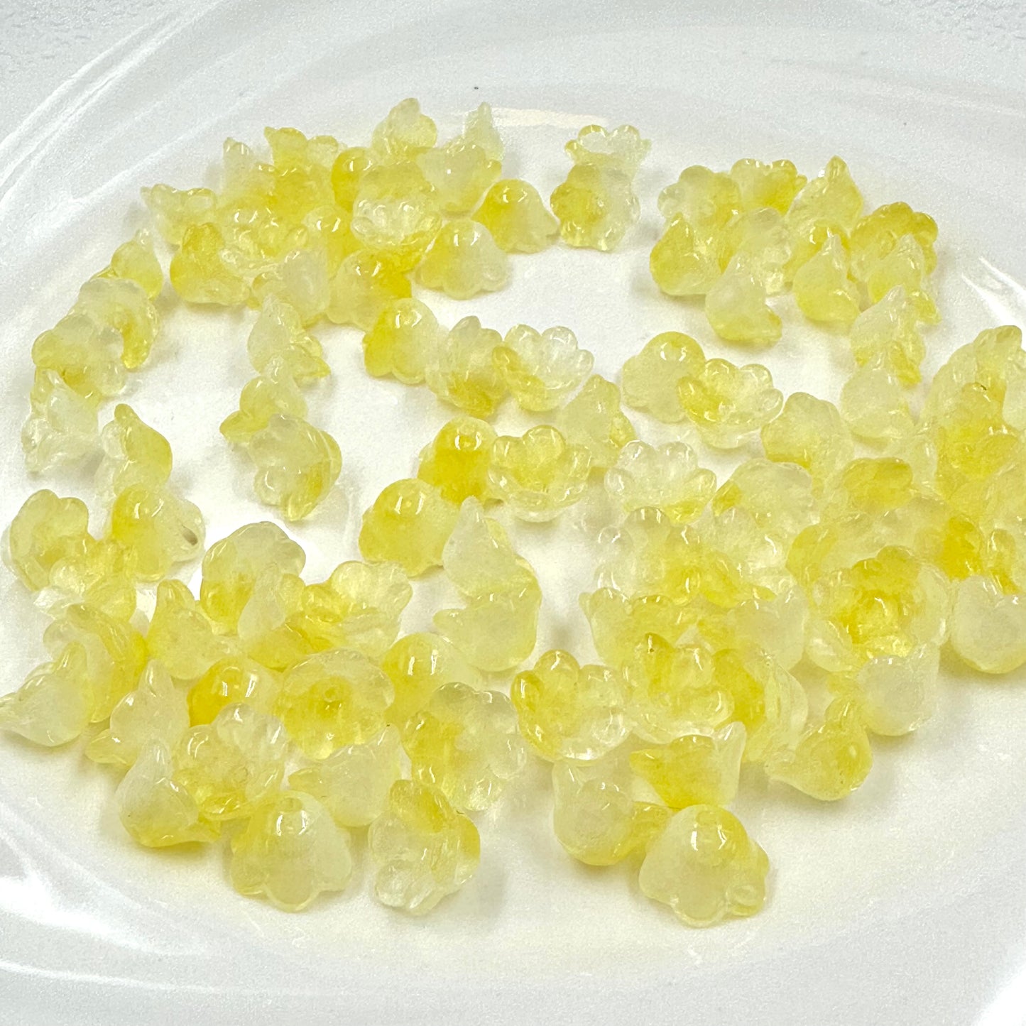 10pcs Yellow Flower Glass Beads