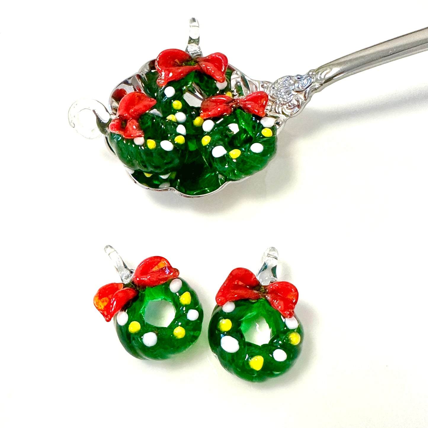 Christmas Wreath Glass Charm