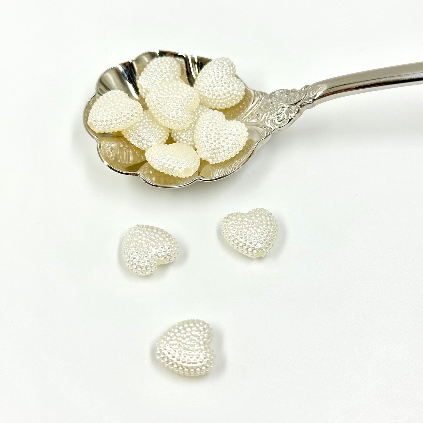 Heart White Pearl Pearly Acrylic Heart Beads